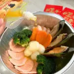 Pawmeal Umami Hotpot with Tri-Gold Broth